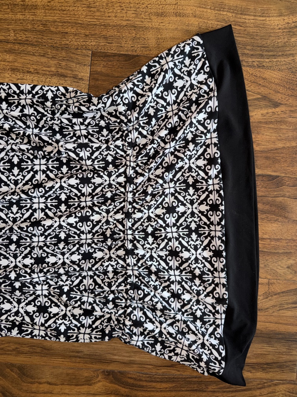 WHBM Printed Halter Tank - Picture 3 of 6